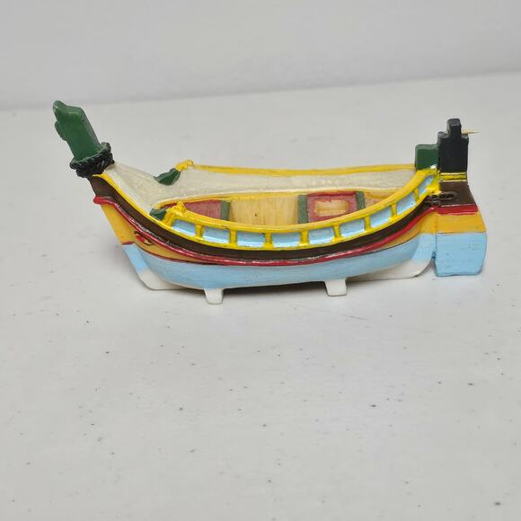 Maltese Luzzu - Traditional Maltese Fishing Boat Figurine - No chips - Picture 2 of 8